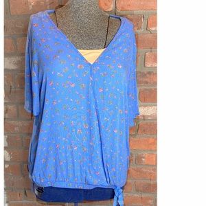 Hippie Rose Floral Printed Top w/elasticized hem